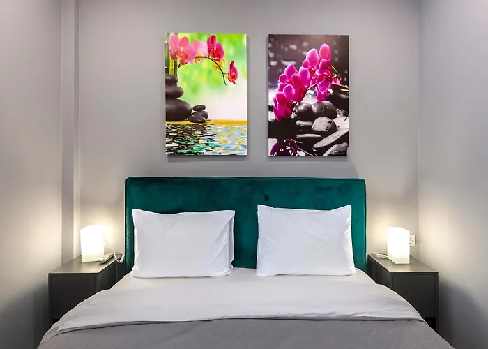 Athenian Center Apartments